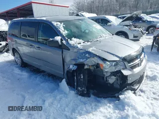 2017 Dodge Grand Caravan SE Plus z VIN 2C4RDGBG7HR789747, wystawiony jako IAAI lot #41289595 z przebiegiem 89 577 mil mil oraz . Historia ofert i sprzedaży dostępna na DreamBid. Obrazek 1.