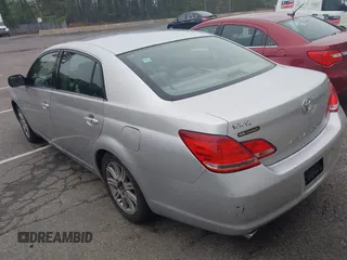2006 Toyota Avalon XL with VIN 4T1BK36B26U063255, listed as a IAAI auction lot 42191701 with 91,860 mi miles and . Bid and sale history available at carsss.com. Image 3.