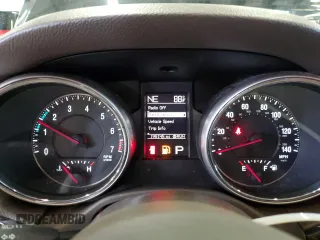 2011 Jeep Grand Cherokee Laredo with VIN 1J4RR4GG9BC521723, listed as a Copart auction lot 64126795 with 198,145 mi miles and Clean title. Bid and sale history available at DreamBid. Image 9.
