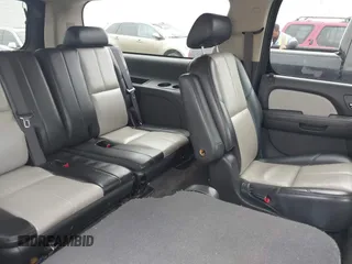 2008 Chevrolet Suburban 3LT с VIN 3GNFC16018G179193, выставлен на аукционе IAAI как лот 41682169 с пробегом 218 670 миль миль и . История ставок и продаж доступна на DreamBid. Изображение 8.