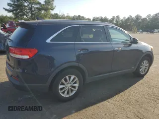 2017 Kia Sorento LX with VIN 5XYPGDA3XHG199803, listed as a Copart auction lot 52240735 with 106,682 mi miles and Clean Title. Bid and sale history available at carsss.com. Image 3.