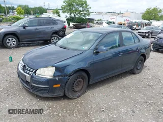 2006 Volkswagen Jetta Value Edition с VIN 3VWPF71K56M711525, выставлен на аукционе IAAI как лот 42456621 с пробегом 137 222 миль миль и . История ставок и продаж доступна на DreamBid. Изображение 18.