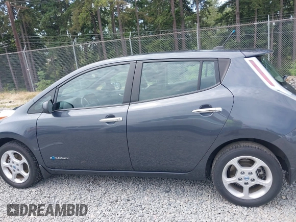 2013 Nissan LEAF SL with VIN 1N4AZ0CP9DC408137, listed as a IAAI auction lot 42517495 with 53,237 mi miles and . Bid and sale history available at DreamBid. Image 14.