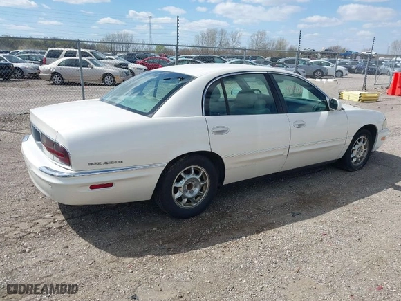 2002 Buick Park Avenue with VIN 1G4CW54K324235858, listed as a IAAI auction lot 42019990 with 263,604 mi miles. Bid and sale history available at carsss.com. Image 4.