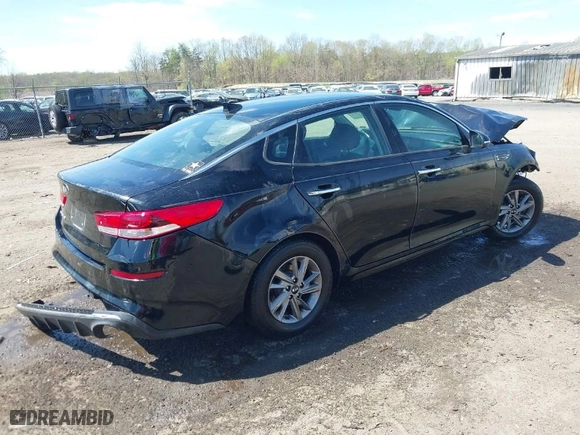 2019 Kia Optima LX with VIN 5XXGT4L37KG305015, listed as a IAAI auction lot 41918114 with 76,033 mi miles. Bid and sale history available at carsss.com. Image 4.
