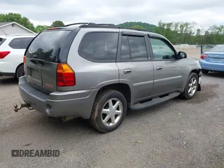 2007 GMC Envoy SLE z VIN 1GKDT13S472253627, wystawiony jako IAAI lot #42292399 z przebiegiem 204 263 mil mil oraz . Historia ofert i sprzedaży dostępna na DreamBid. Obrazek 4.