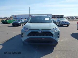 2021 Toyota RAV4 Hybrid XLE with VIN 4T3RWRFVXMU042576, listed as a IAAI auction lot 41904547 with 27,675 mi miles. Bid and sale history available at carsss.com. Image 12.