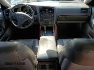 2002 Lexus GS 300 z VIN JT8BD69S720159393, wystawiony jako Copart lot #58225725 z przebiegiem 204 970 mil mil oraz Szkoda całkowita • Salvage title. Historia ofert i sprzedaży dostępna na DreamBid. Obrazek 8.