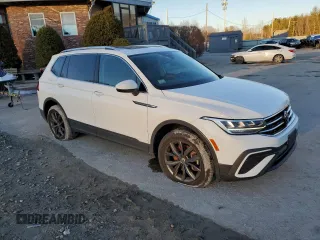 2022 Volkswagen Tiguan SE with VIN 3VV2B7AX2NM122341, listed as a Copart auction lot 86706564 with 27,709 mi miles and Salvage title. Bid and sale history available at DreamBid. Image 4.
