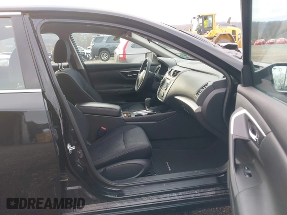 2018 Nissan Altima SR with VIN 1N4AL3APXJC255169, listed as a IAAI auction lot 41996921 with 148,770 mi miles and . Bid and sale history available at DreamBid. Image 5.