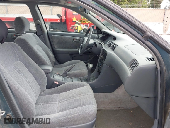 2001 Toyota Camry CE с VIN 4T1BG22K81U788403, выставлен на аукционе IAAI как лот 42469957 с пробегом 203 722 миль миль и . История ставок и продаж доступна на DreamBid. Изображение 5.