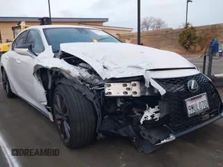 2024 Lexus IS 300 с VIN JTHBA1D2XR5131510, выставлен на аукционе IAAI как лот 41460652 с пробегом 10 580 миль миль и . История ставок и продаж доступна на DreamBid. Изображение 6.