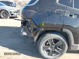 2022 Jeep Compass Latitude with VIN 3C4NJDBB4NT134481, listed as a IAAI auction lot 41973387 with 97,533 mi miles and . Bid and sale history available at DreamBid. Image 20.