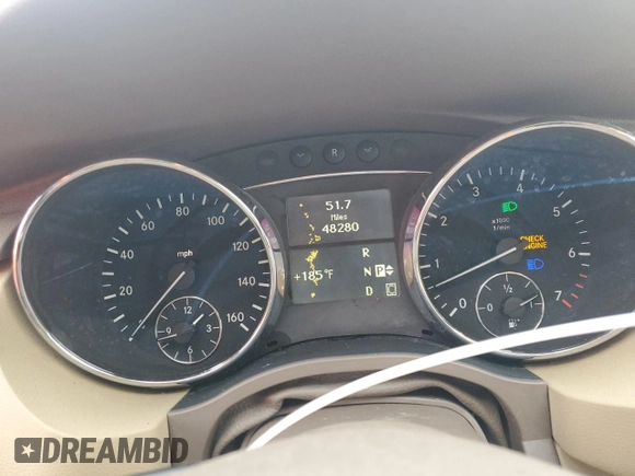 2010 Mercedes-Benz R with VIN 4JGCB6FB0AA104188, listed as a Copart auction lot 49900125 with 48,280 mi miles and Clean Title. Bid and sale history available at DreamBid. Image 9.