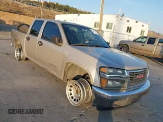 2004 GMC Canyon 1SB SLE Z85 with VIN 1GTCS136748118065, listed as a IAAI auction lot 41413026 with 183,675 mi miles. Bid and sale history available at carsss.com. Image 1.