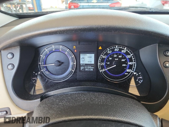 2017 Infiniti QX50 with VIN JN1BJ0RP0HM384262, listed as a Copart auction lot 59692955 with 101,846 mi miles and Salvage title. Bid and sale history available at DreamBid. Image 9.