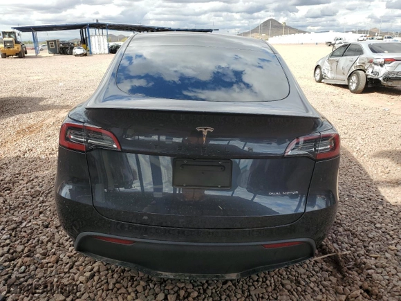 2024 Tesla Model Y Long Range with VIN 7SAYGDEEXRA223543, listed as a Copart auction lot 48691375 with 0 mi miles and Salvage Title. Bid and sale history available at carsss.com. Image 6.