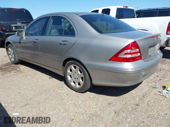 2006 Mercedes-Benz C 280 Luxury with VIN WDBRF54H26A892630, listed as a IAAI auction lot 41733945 with 193,041 mi miles and . Bid and sale history available at DreamBid. Image 3.