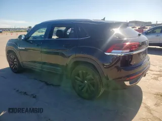 2022 Volkswagen Atlas SE with VIN 1V2WE2CA5NC200212, listed as a Copart auction lot 57658035 with 49,223 mi miles and Salvage title. Bid and sale history available at DreamBid. Image 2.