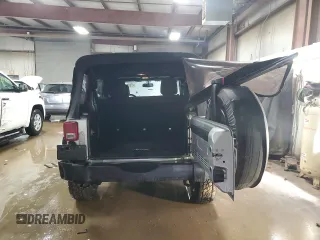 2014 Jeep Wrangler Unlimited Sport with VIN 1C4BJWDG9EL140263, listed as a Copart auction lot 47652785 with 39,493 mi miles and Salvage Title. Bid and sale history available at DreamBid. Image 6.