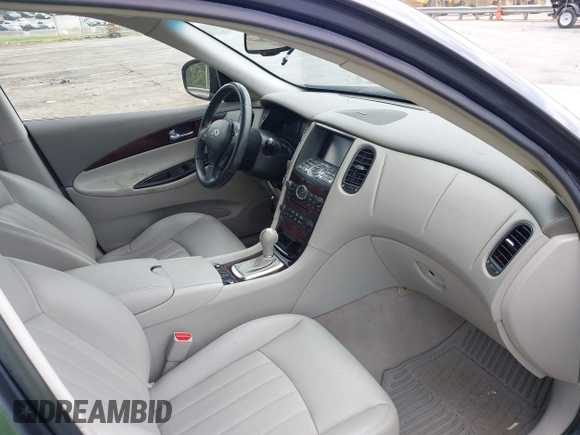 2010 Infiniti EX Journey with VIN JN1AJ0HR4AM753497, listed as a IAAI auction lot 42044229 with 202,070 mi miles and . Bid and sale history available at DreamBid. Image 5.