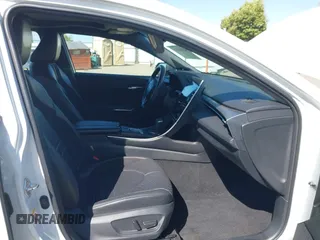 2019 Toyota Avalon Limited Hybrid z VIN 4T1B21FBXKU001178, wystawiony jako IAAI lot #42328222 z przebiegiem 72 204 mil mil oraz . Historia ofert i sprzedaży dostępna na DreamBid. Obrazek 5.