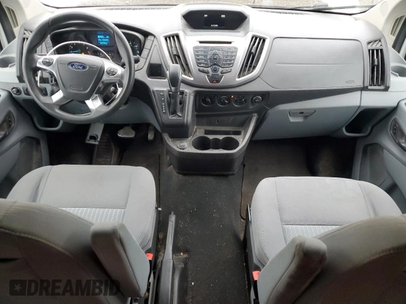 2018 Ford Transit Passenger XL z VIN 1FBZX2ZM3JKA29748, wystawiony jako Copart lot #53271175 z przebiegiem 322 749 mil mil oraz Szkoda całkowita • Salvage title. Historia ofert i sprzedaży dostępna na DreamBid. Obrazek 8.