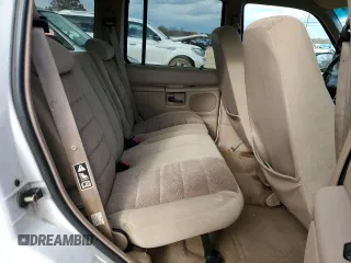 2000 Ford Explorer XLT с VIN 1FMZU63P0YUB43411, выставлен на аукционе Copart как лот 81838514 с пробегом 117 325 миль миль и Списание • Salvage title. История ставок и продаж доступна на DreamBid. Изображение 11.