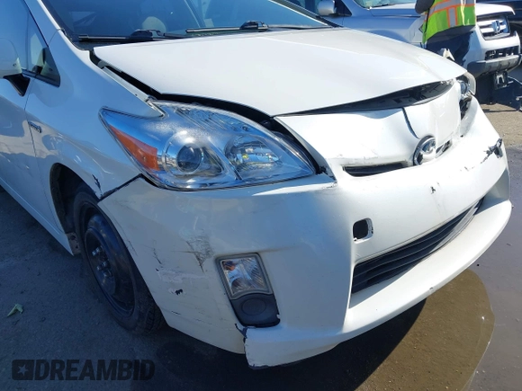 2011 Toyota Prius I with VIN JTDKN3DU3B0318495, listed as a IAAI auction lot 41945115 with 240,553 mi miles and . Bid and sale history available at DreamBid. Image 20.