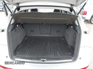 2010 Audi Q5 Premium Plus с VIN WA1LKAFP5AA104653, выставлен на аукционе IAAI как лот 41930488 с пробегом 81 934 миль миль и . История ставок и продаж доступна на DreamBid. Изображение 18.