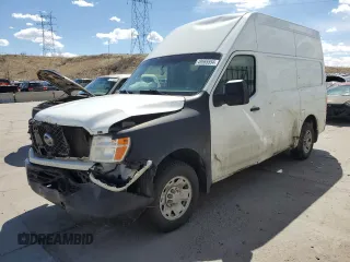 2020 Nissan NV Cargo SV z VIN 1N6BF0LY7LN806155, wystawiony jako Copart lot #49565554 z przebiegiem 290 765 mil mil oraz Szkody całkowita. Historia ofert i sprzedaży dostępna na DreamBid. Obrazek 1.