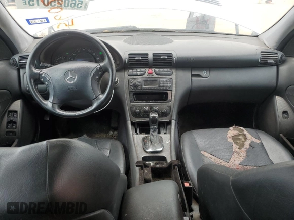 2004 Mercedes-Benz C 230 Kompressor with VIN WDBRF40J84F452074, listed as a Copart auction lot 56025015 with Not provided miles and Salvage title. Bid and sale history available at DreamBid. Image 8.