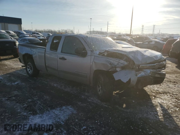 2007 Chevrolet Silverado 1500 LT w/1LT with VIN 2GCEC19C371731018, listed as a Copart auction lot 44953335 with 0 mi miles and Salvage Title. Bid and sale history available at carsss.com. Image 4.