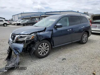 2016 Nissan Pathfinder Platinum with VIN 5N1AR2MN8GC643857, listed as a Copart auction lot 54533555 with 34,849 mi miles and Salvage title. Bid and sale history available at DreamBid. Image 1.
