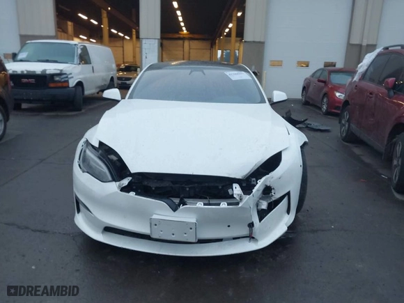 2022 Tesla Model S Plaid with VIN 5YJSA1E66NF474312, listed as a IAAI auction lot 41344937 with 1 mi miles. Bid and sale history available at carsss.com. Image 12.