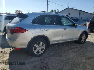 2012 Porsche Cayenne S Hybrid with VIN WP1AE2A25CLA90720, listed as a Copart auction lot 76467154 with 100,460 mi miles and Clean title. Bid and sale history available at DreamBid. Image 3.