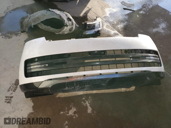 2023 Land Rover Range Rover SE z VIN SALKP9E7XPA063280, wystawiony jako Copart lot #87803455 z przebiegiem 38 966 mil mil oraz Szkoda całkowita • Salvage title. Historia ofert i sprzedaży dostępna na DreamBid. Obrazek 13.