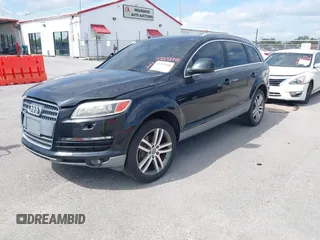 2007 Audi Q7 z VIN WA1AV74L87D094158, wystawiony jako IAAI lot #42292948 z przebiegiem 111 593 mil mil oraz . Historia ofert i sprzedaży dostępna na DreamBid. Obrazek 2.