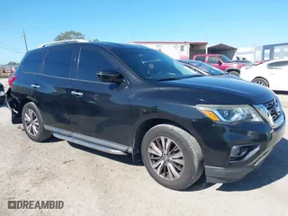 2017 Nissan Pathfinder SV with VIN 5N1DR2MN1HC660630, listed as a IAAI auction lot 41441368 with 128,528 mi miles. Bid and sale history available at carsss.com. Image 1.