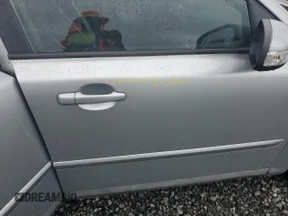 2007 Volvo V50 2.4L с VIN YV1MW382672289367, выставлен на аукционе Copart как лот 73953034 с пробегом Не указан миль и Списание • Salvage title. История ставок и продаж доступна на DreamBid. Изображение 12.
