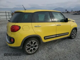 2014 FIAT 500L Trekking with VIN ZFBCFADH4EZ017407, listed as a Copart auction lot 86731744 with 84,989 mi miles and Salvage Title. Bid and sale history available at DreamBid. Image 3.
