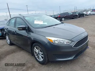 2016 Ford Focus SE with VIN 1FADP3F22GL201887, listed as a IAAI auction lot 41918923 with 119,198 mi miles. Bid and sale history available at carsss.com. Image 1.