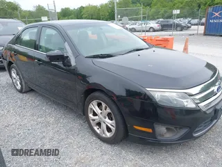 2012 Ford Fusion SE z VIN 3FAHP0HG7CR118766, wystawiony jako IAAI lot #42299997 z przebiegiem 130 915 mil mil oraz . Historia ofert i sprzedaży dostępna na DreamBid. Obrazek 1.