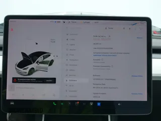 2020 Tesla Model 3 Performance z VIN 5YJ3E1EC4LF625109, wystawiony jako IAAI lot #41735149 z przebiegiem 95 010 mil mil oraz . Historia ofert i sprzedaży dostępna na DreamBid. Obrazek 19.