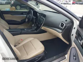 2016 Nissan Maxima 3.5 SL with VIN 1N4AA6AP2GC423595, listed as a IAAI auction lot 41490962 with 192,727 mi miles. Bid and sale history available at carsss.com. Image 5.
