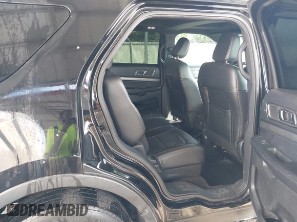 2018 Ford Explorer XLT with VIN 1FM5K8D85JGB94186, listed as a IAAI auction lot 42289133 with 130,175 mi miles and . Bid and sale history available at DreamBid. Image 8.
