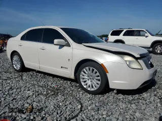 2010 Mercury Milan Hybrid z VIN 3MEDM0L39AR616243, wystawiony jako Copart lot #57054355 z przebiegiem 201 372 mil mil oraz Szkody całkowita. Historia ofert i sprzedaży dostępna na DreamBid. Obrazek 4.