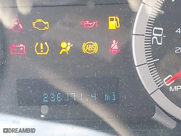 2008 Ford Escape Limited with VIN 1FMCU04168KB67107, listed as a IAAI auction lot 41743038 with 236,171 mi miles. Bid and sale history available at carsss.com. Image 15.
