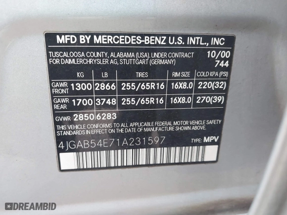 2001 Mercedes-Benz M-Class with VIN 4JGAB54E71A231597, listed as a IAAI auction lot 42058829 with 233,005 mi miles. Bid and sale history available at carsss.com. Image 9.