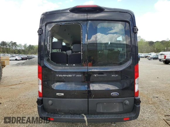 2020 Ford Transit Passenger XL z VIN 1FBAX2C82LKA61389, wystawiony jako Copart lot #51582815 z przebiegiem 137 866 mil mil oraz Czysty tytuł • Clean title. Historia ofert i sprzedaży dostępna na DreamBid. Obrazek 6.